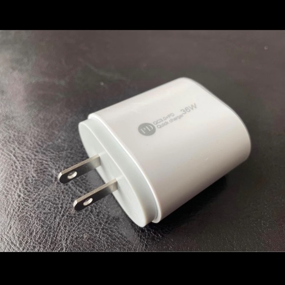 New Fast Charging 36w Dual Port(USB+TypeC) Charger Travel - Picture 2 of 3